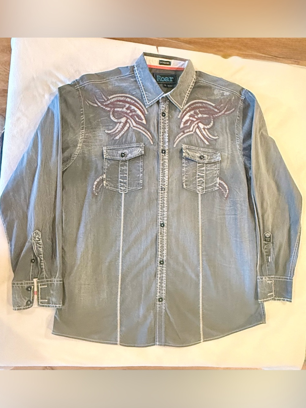 Roar Men's Gray Embroidered Western Shirt Jacket